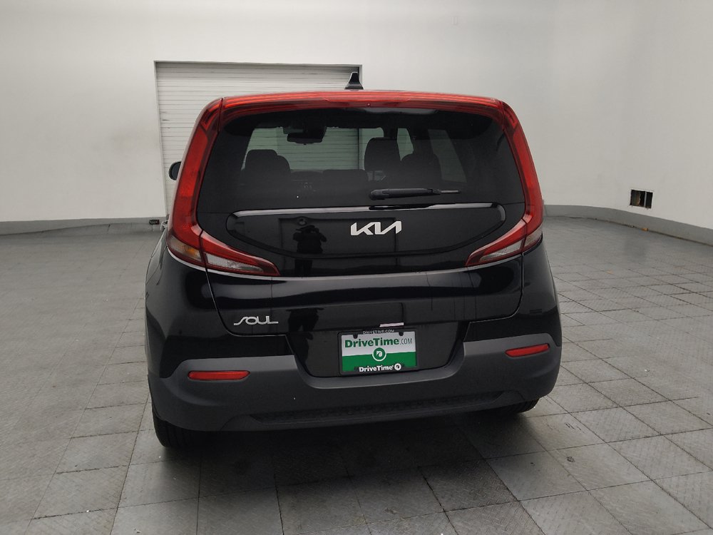 Used 2022 Kia Soul S FWD image 6