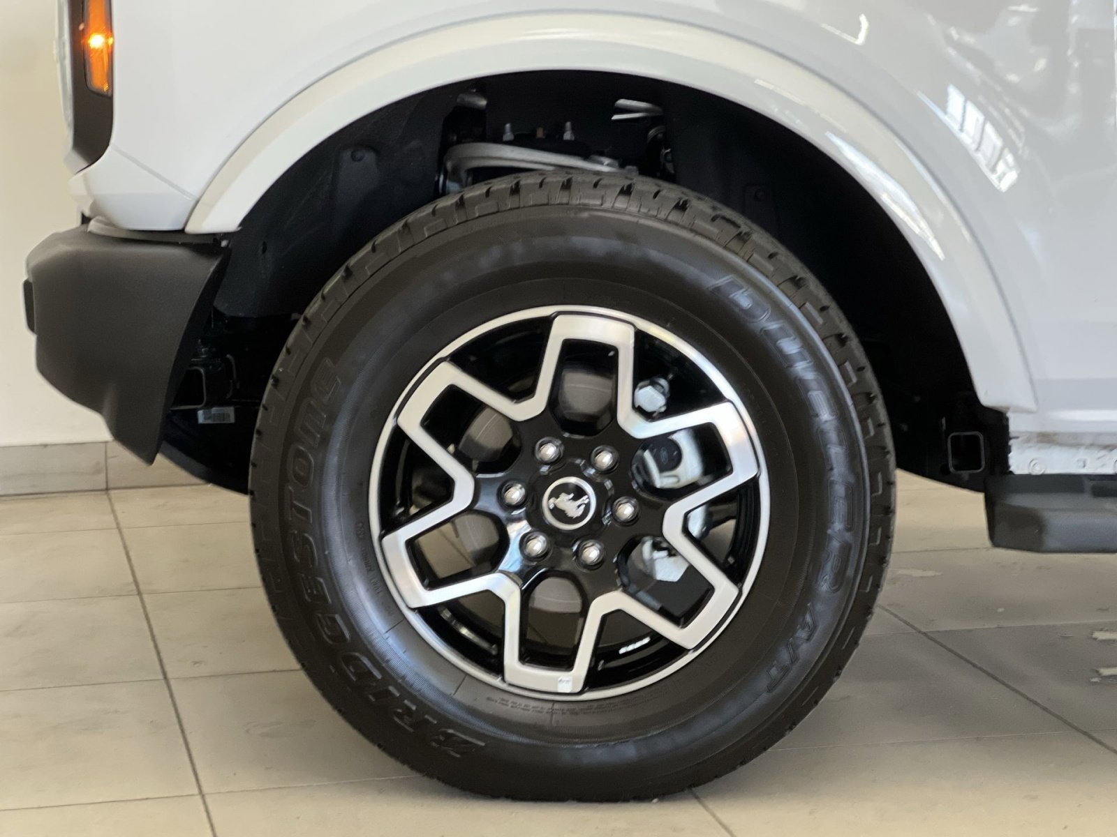 Used 2024 Ford Bronco Outer Banks image 16