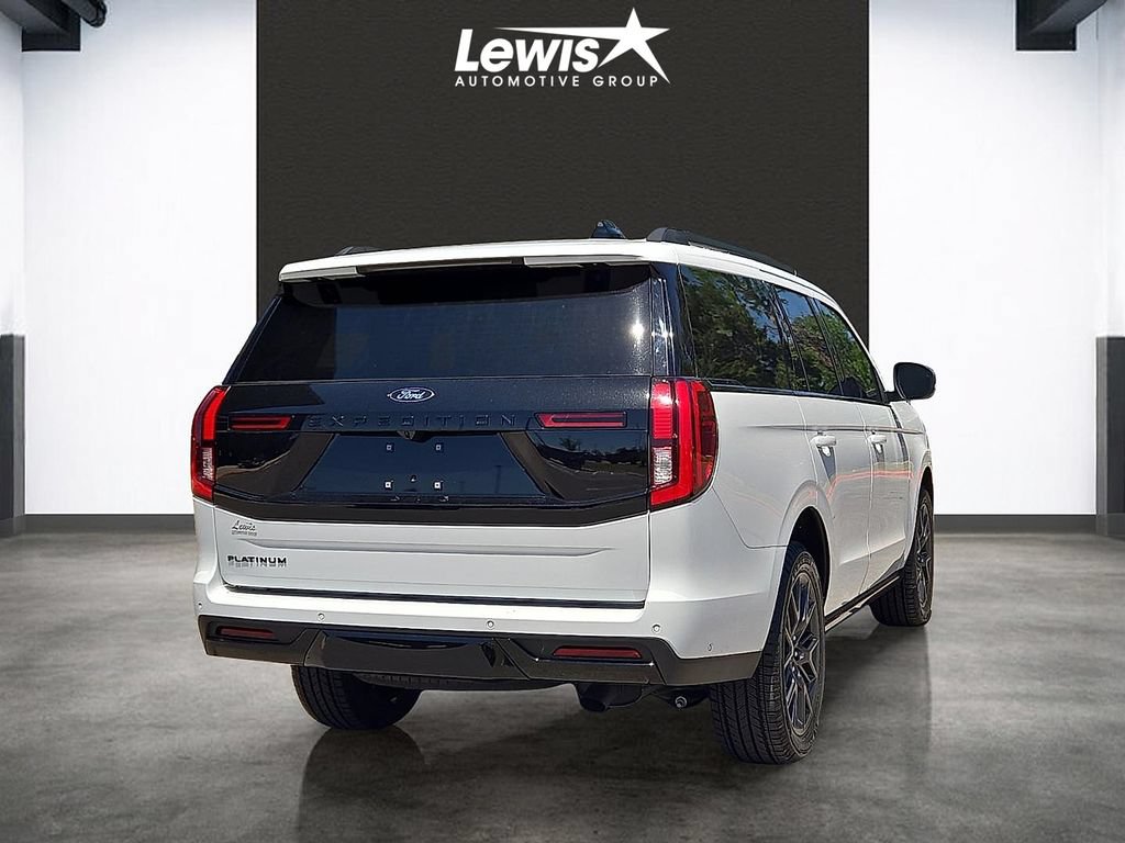 Used 2025 Ford Expedition Platinum w/ Stealth Performance Package AWD/4WD image 4
