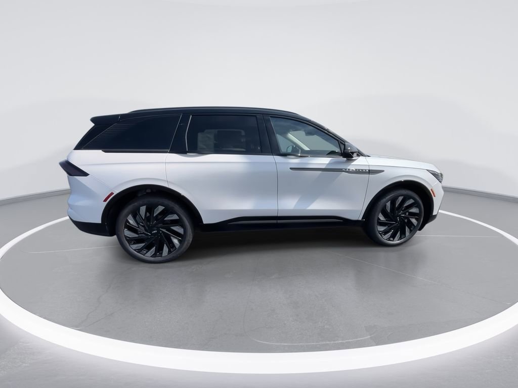New 2026 Lincoln Nautilus Reserve AWD/4WD image 9