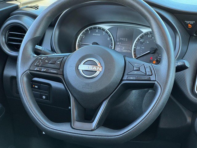 Used 2024 Nissan Kicks S FWD image 15