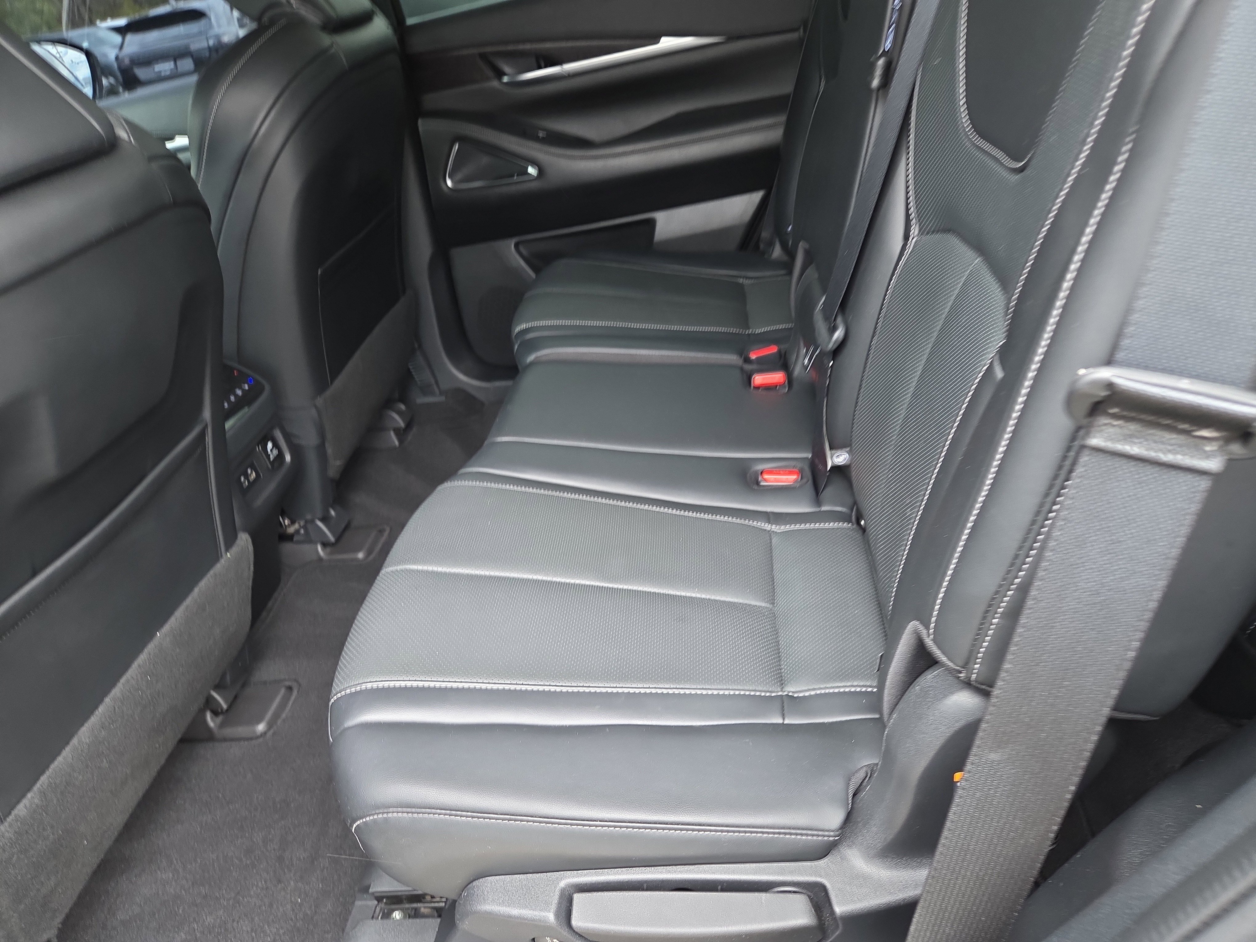 Used 2022 INFINITI QX60 Sensory w/ Vision Package image 7