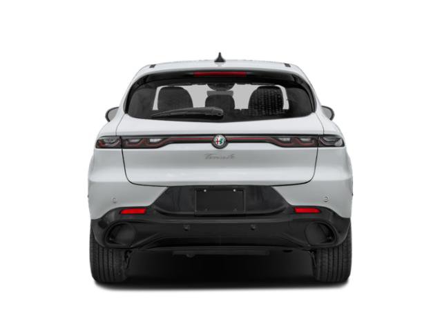 Certified 2025 Alfa Romeo Tonale w/ Premium Package AWD/4WD image 5