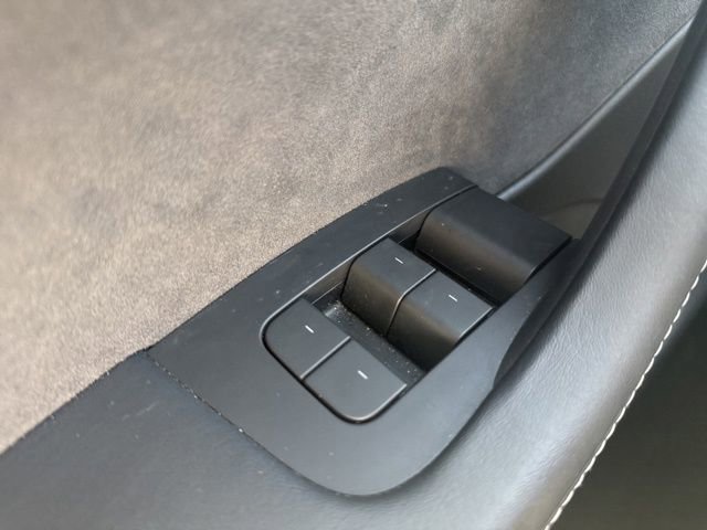 Used 2022 Tesla Model 3 Long Range AWD/4WD image 28
