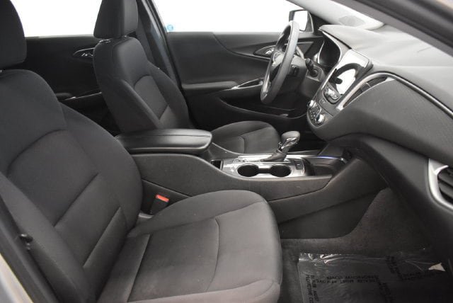 Used 2022 Chevrolet Malibu LT FWD image 19
