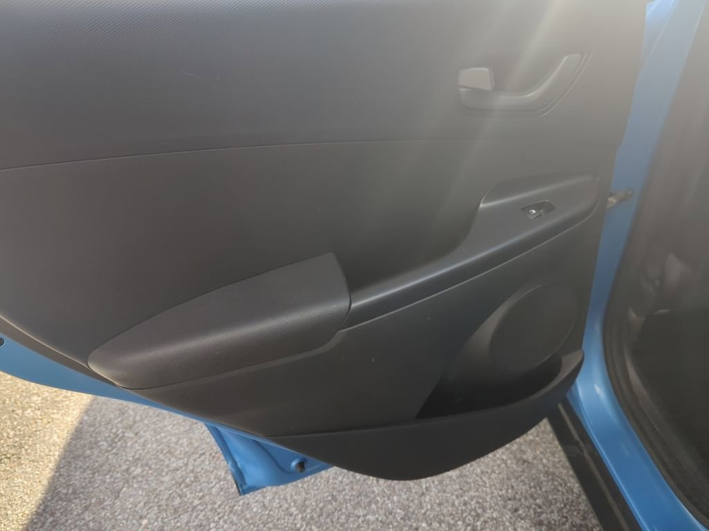 Used 2019 Hyundai Kona SEL image 17