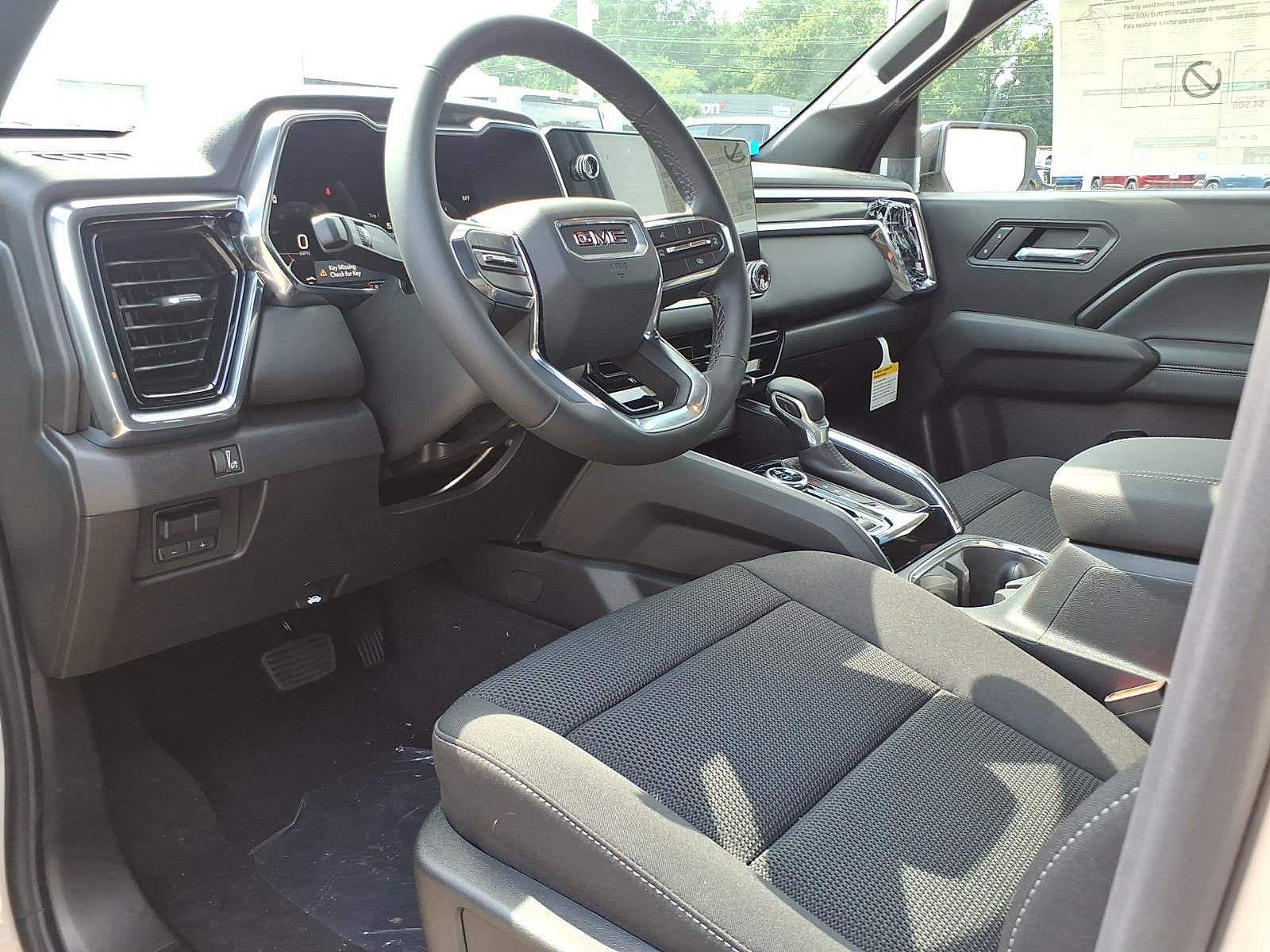 New 2026 GMC Canyon Elevation AWD/4WD image 10