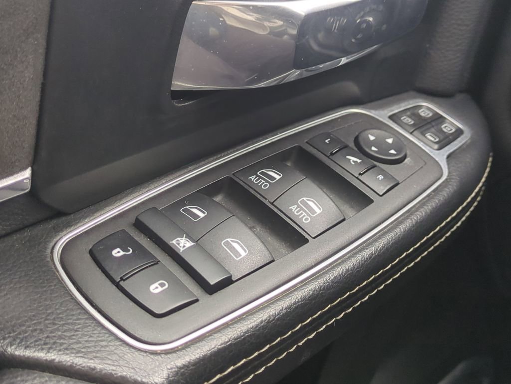 Used 2024 RAM 2500 Laramie image 27