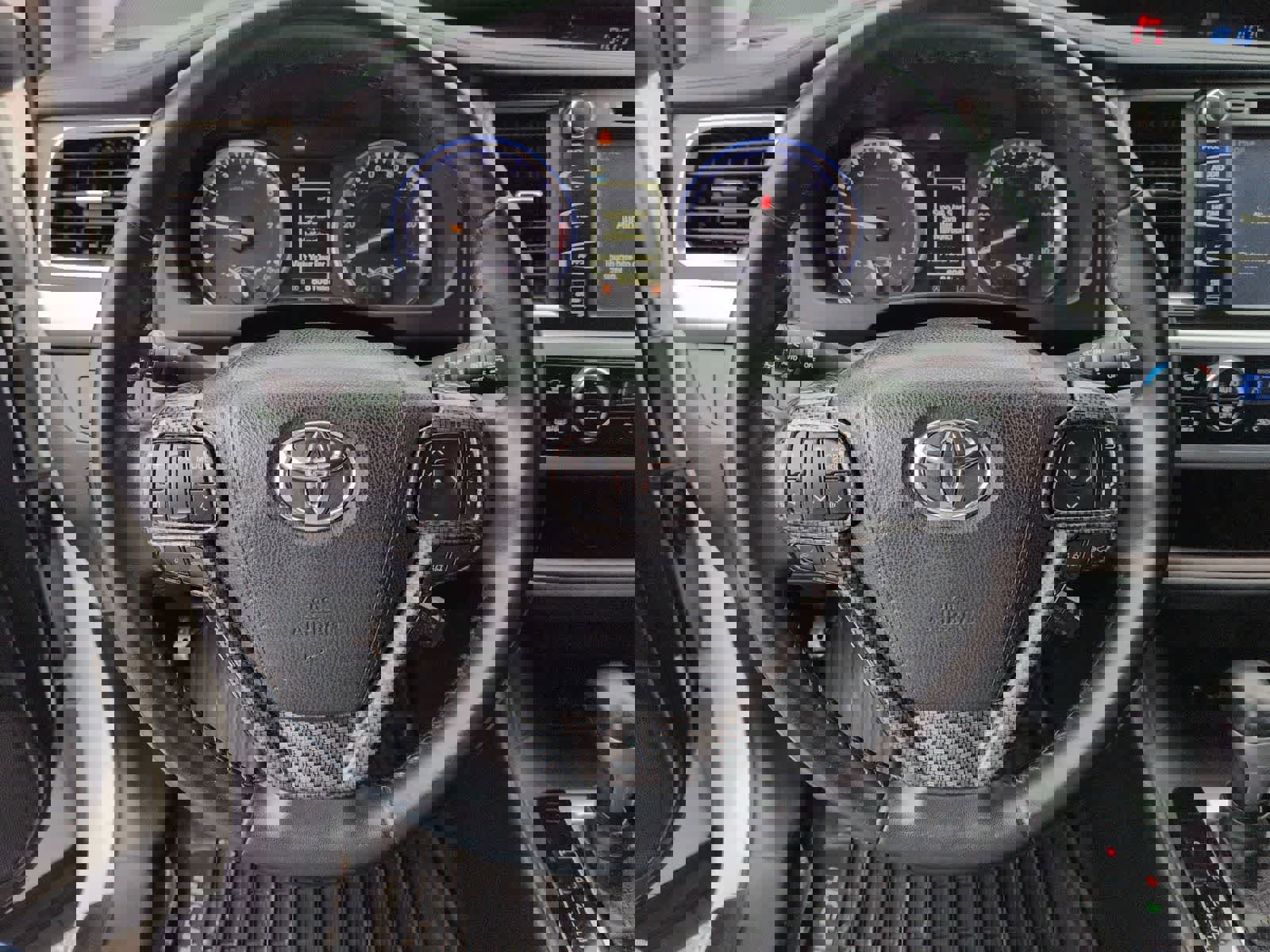 Used 2019 Toyota Highlander Limited image 22