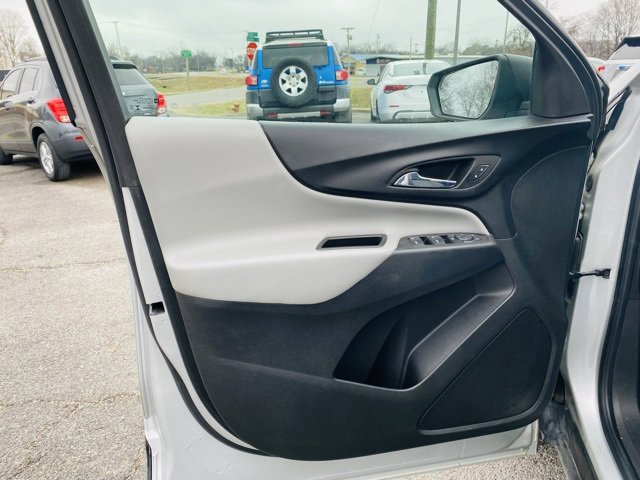 Used 2022 Chevrolet Equinox LS image 27