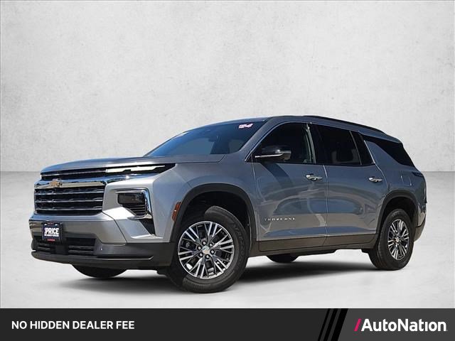 Used 2024 Chevrolet Traverse LT