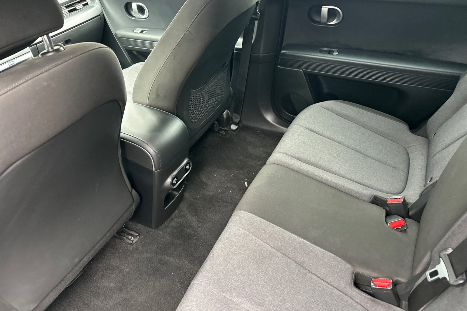 Used 2024 Hyundai Ioniq 5 SEL image 12