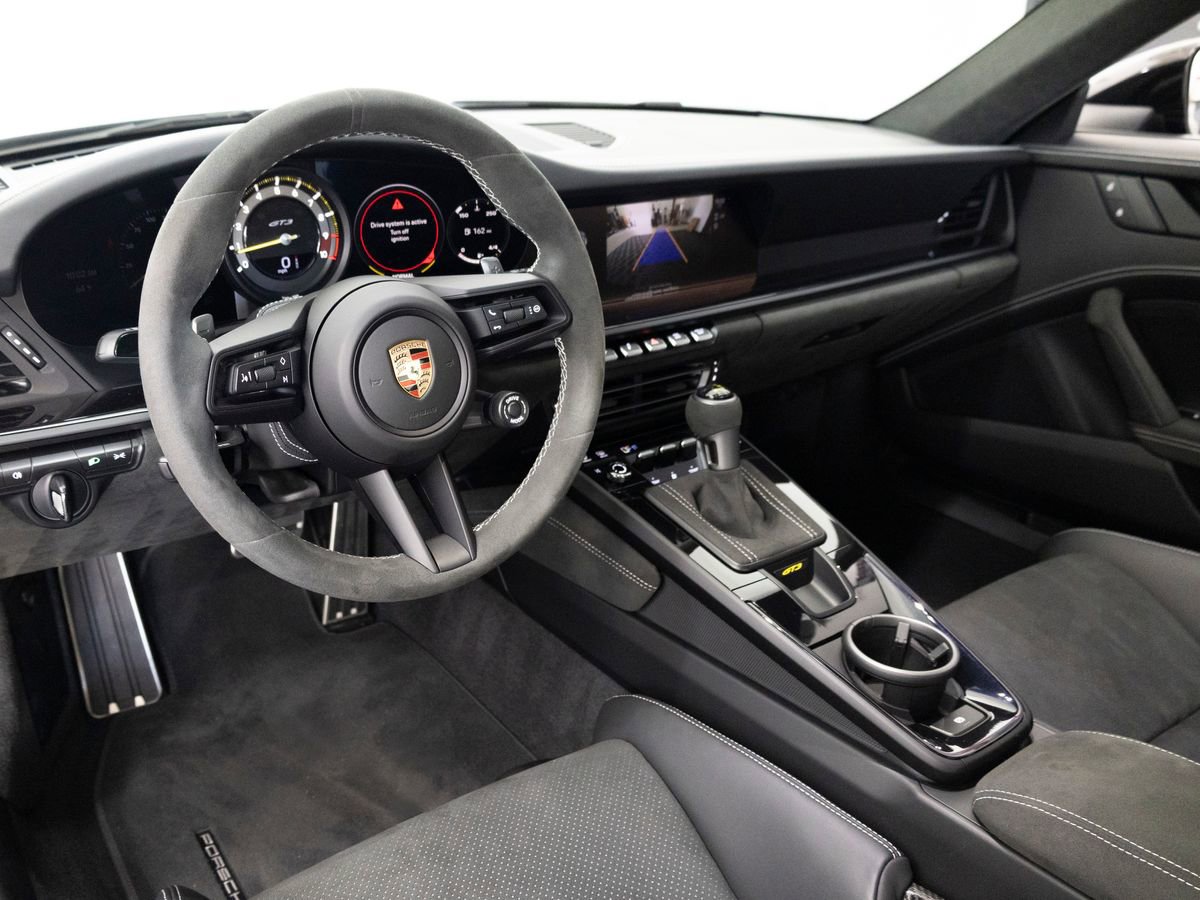 Certified 2024 Porsche 911 GT3 RWD image 4
