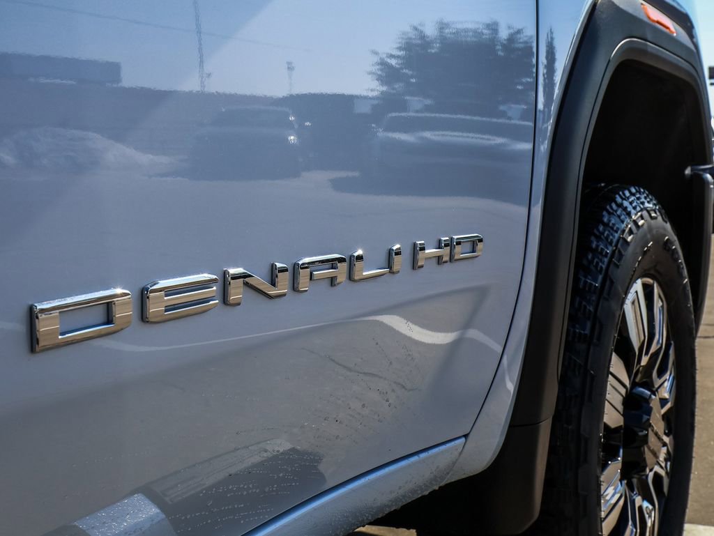 New 2026 GMC Sierra 3500 Denali w/ Denali Reserve Package AWD/4WD image 11