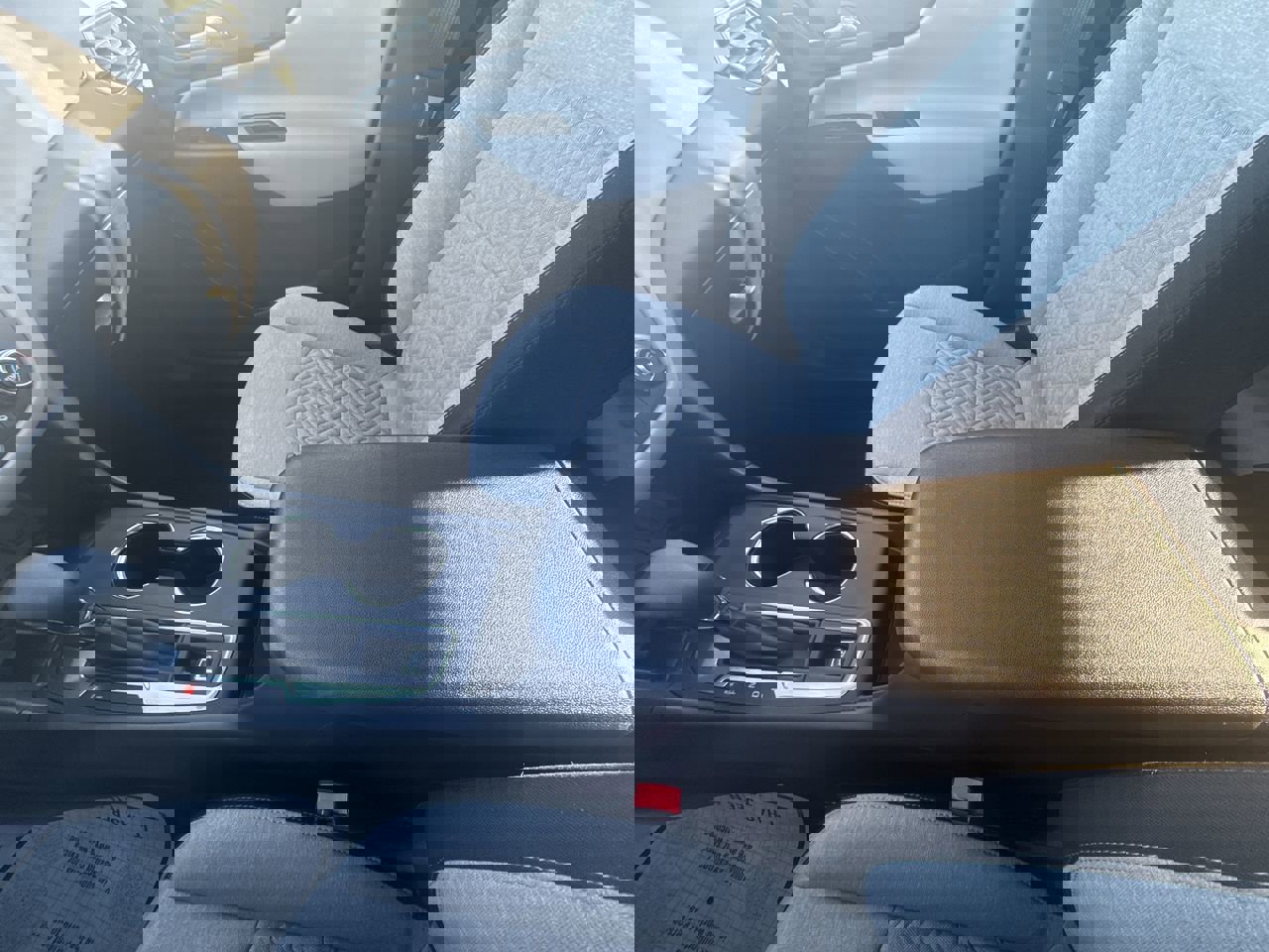 Used 2024 Chevrolet Equinox LS w/ LS Convenience Package image 25