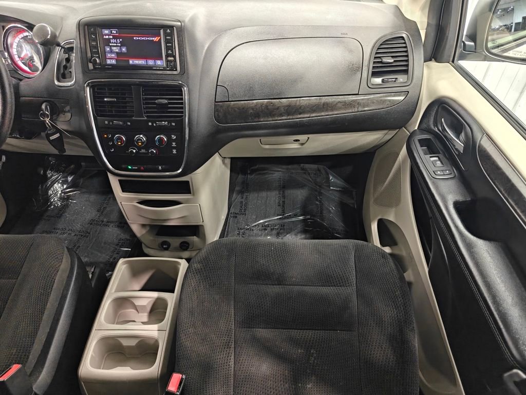 Used 2019 Dodge Grand Caravan SE FWD image 26
