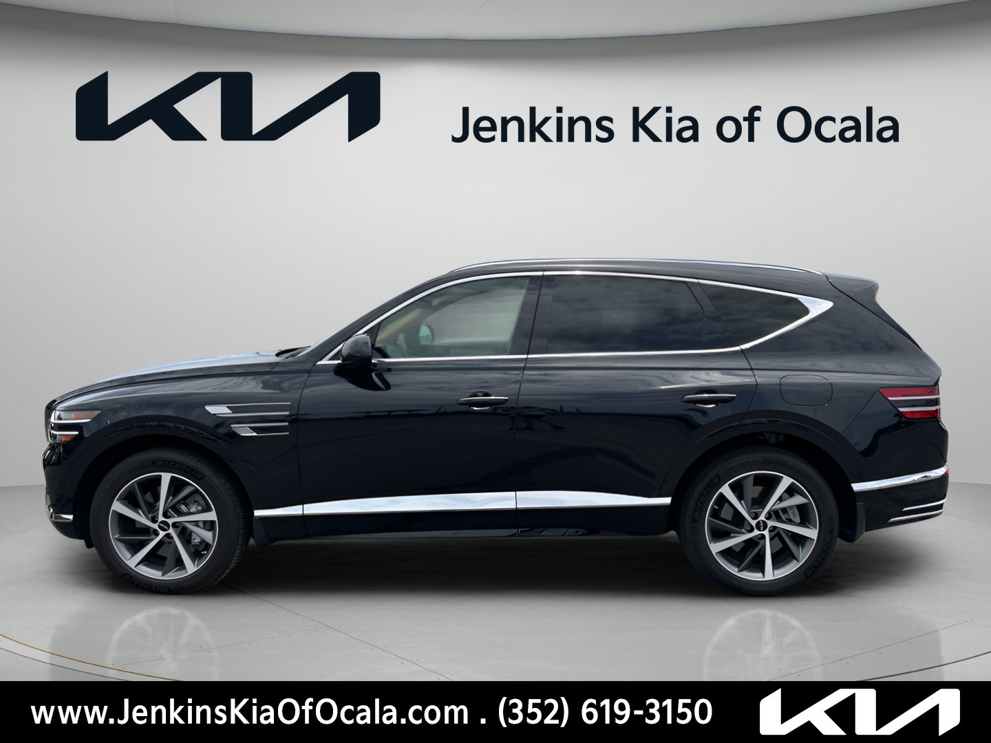 Used 2025 Genesis GV80 2.5T Advanced AWD/4WD image 9
