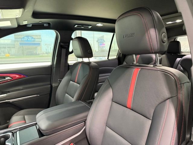 Used 2024 Chevrolet Traverse RS image 14