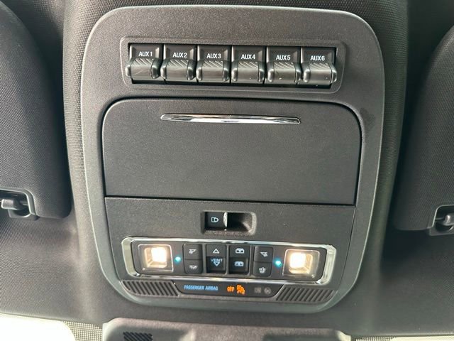 Certified 2025 Ford F250 Platinum image 33