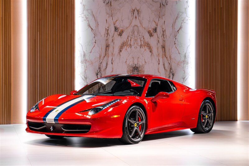 Used 2015 Ferrari 458 Spider RWD image 2