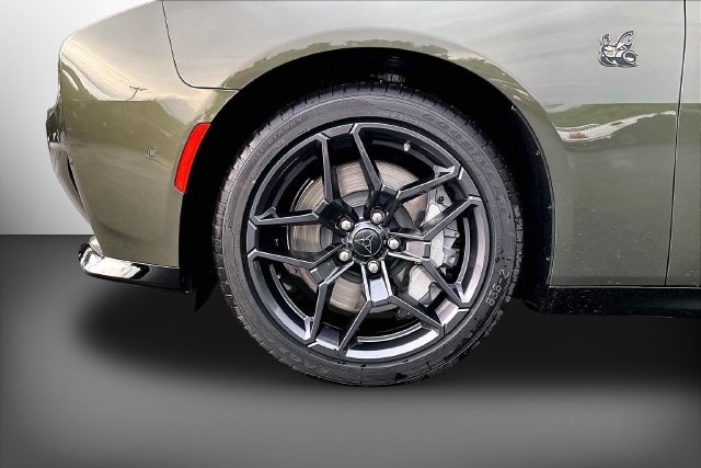 New 2026 Dodge Charger Scat Pack w/ Blacktop Package AWD/4WD image 13