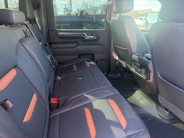 Used 2024 GMC Sierra 2500 AT4 w/ AT4 Premium Plus Package image 9
