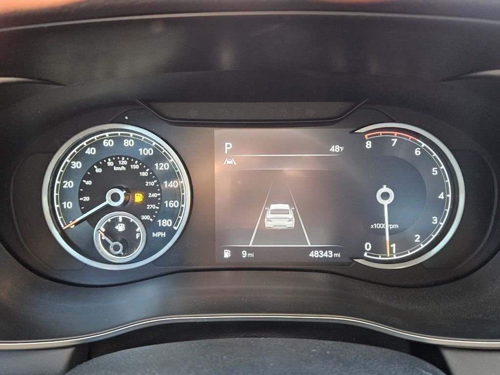 Used 2023 Genesis G70 3.3T RWD image 23