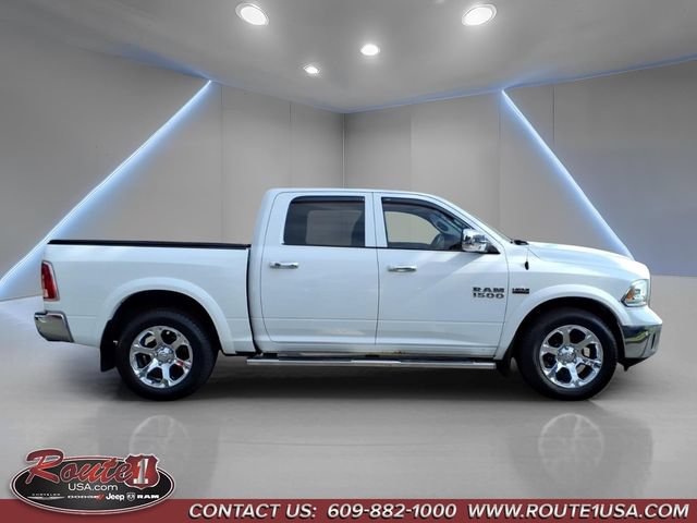 Used 2016 RAM 1500 Laramie w/ Convenience Group AWD/4WD image 2