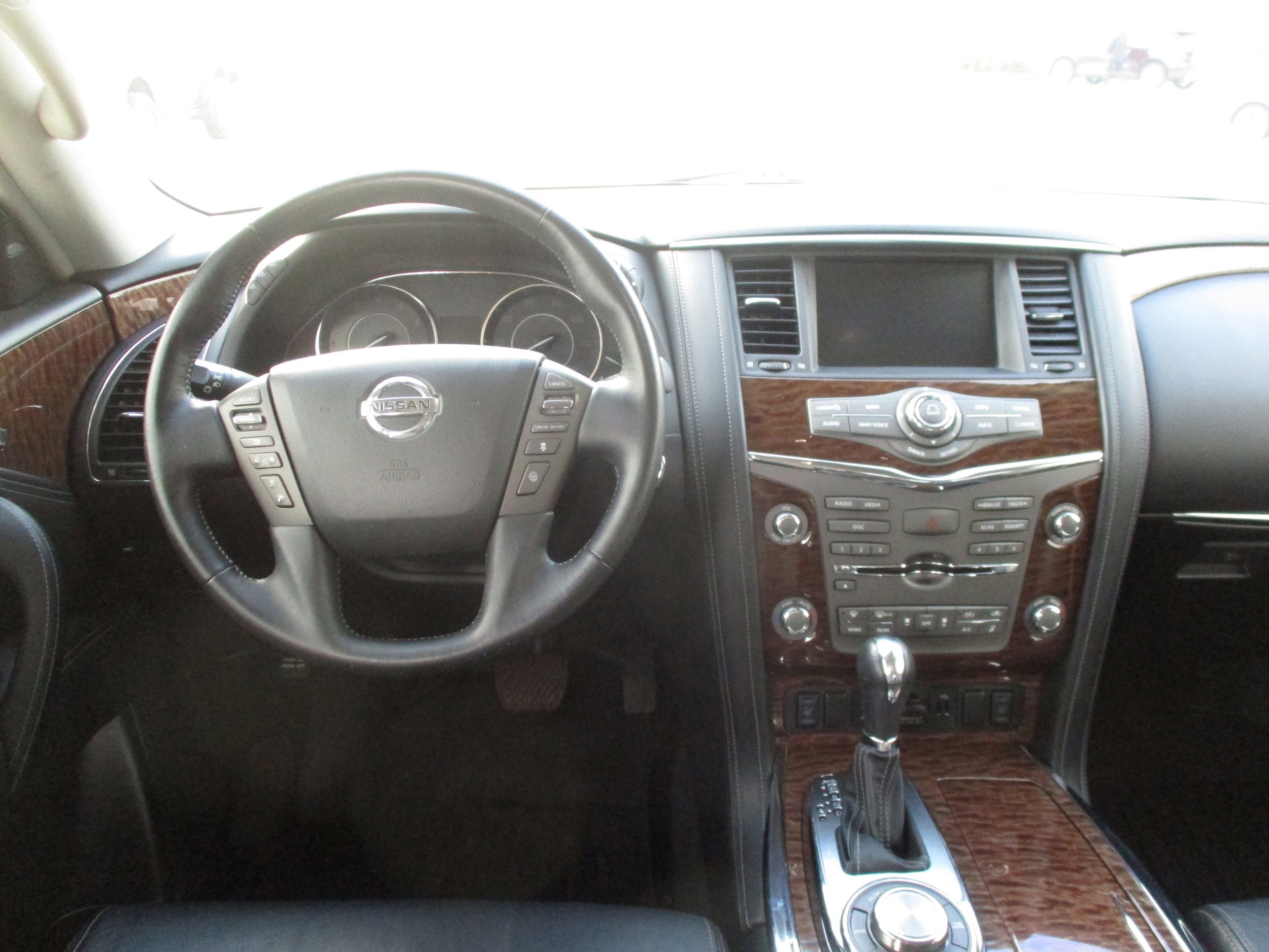Used 2020 Nissan Armada SL w/ Premium Package AWD/4WD image 14