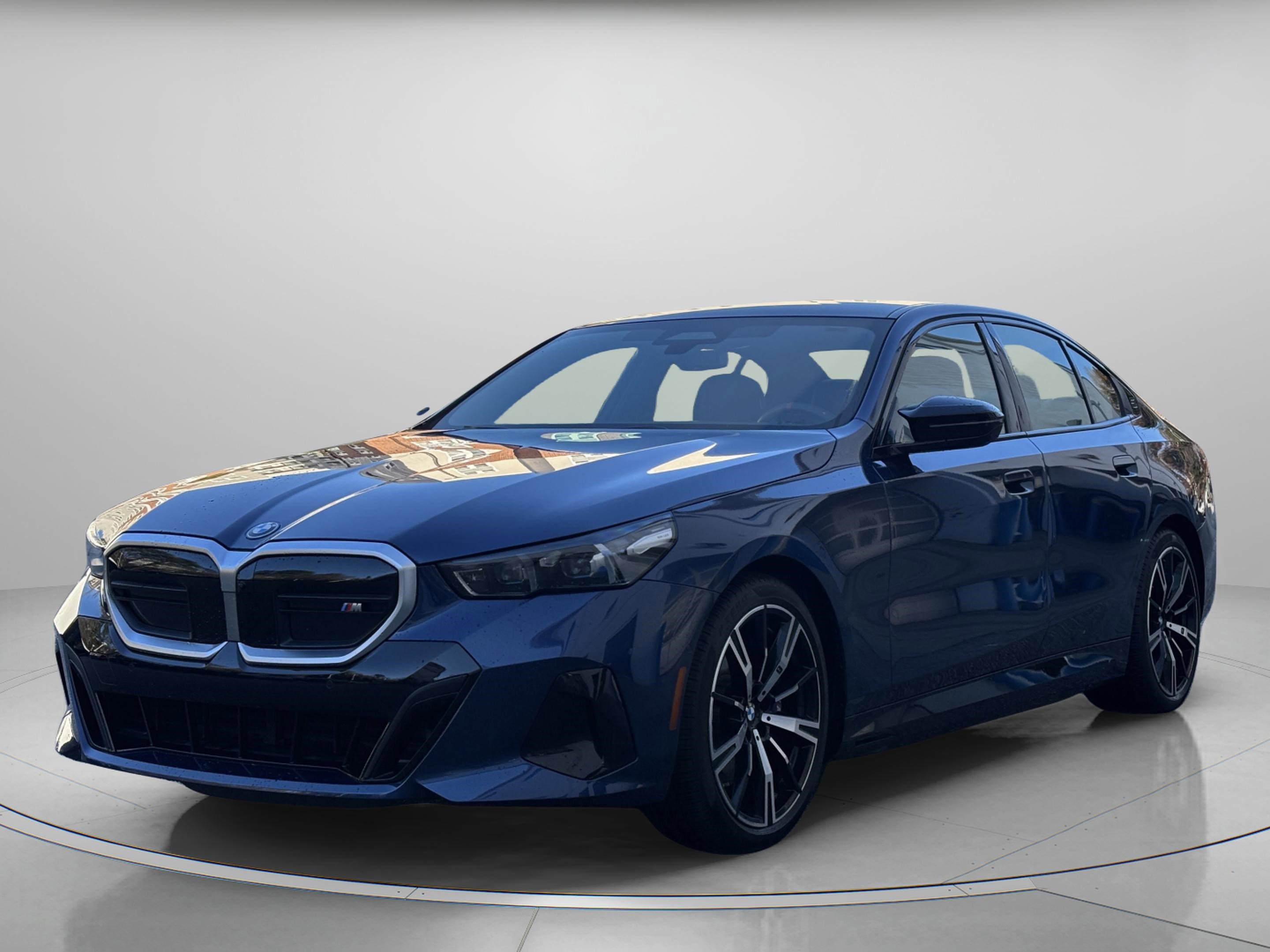 Used 2025 BMW i5 M60 image 2