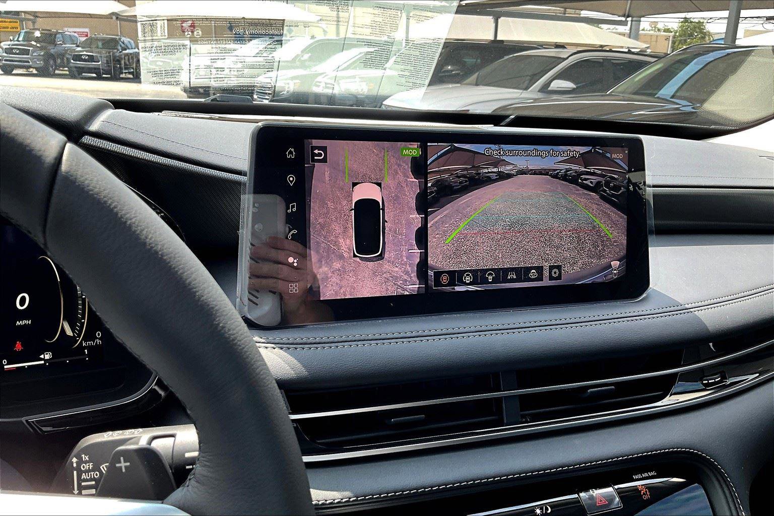 New 2026 INFINITI QX60 Luxe image 36