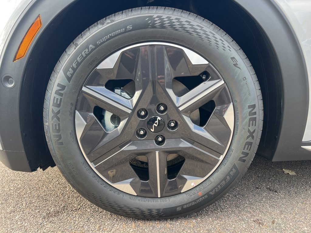 New 2025 Kia EV6 Light image 6