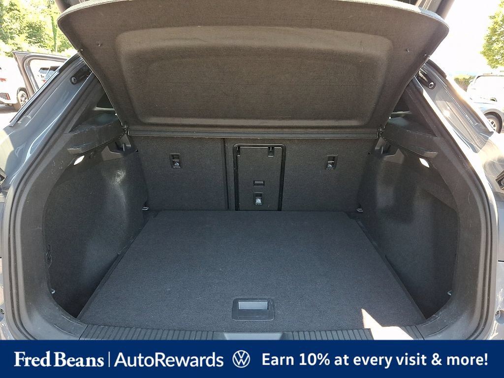 Certified 2024 Volkswagen ID.4 Pro S AWD/4WD image 34