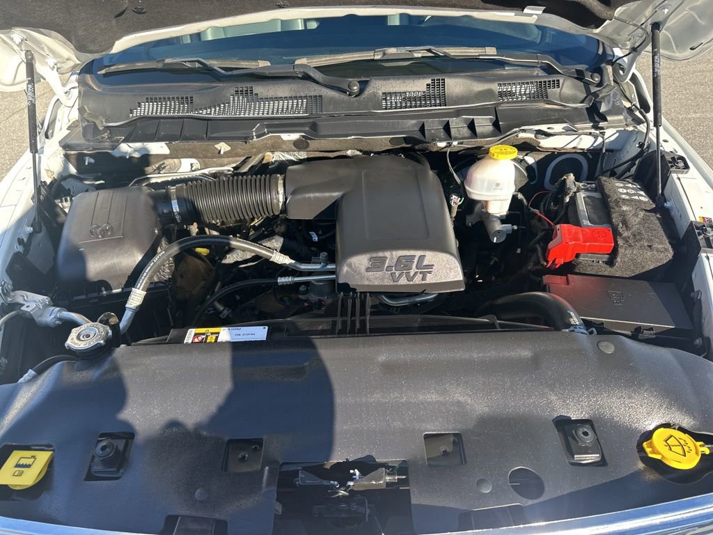 Used 2022 RAM 1500 Tradesman w/ Chrome Appearance Group image 29