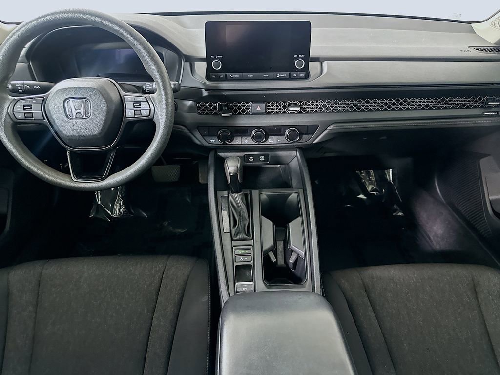 Used 2024 Honda Accord EX image 18
