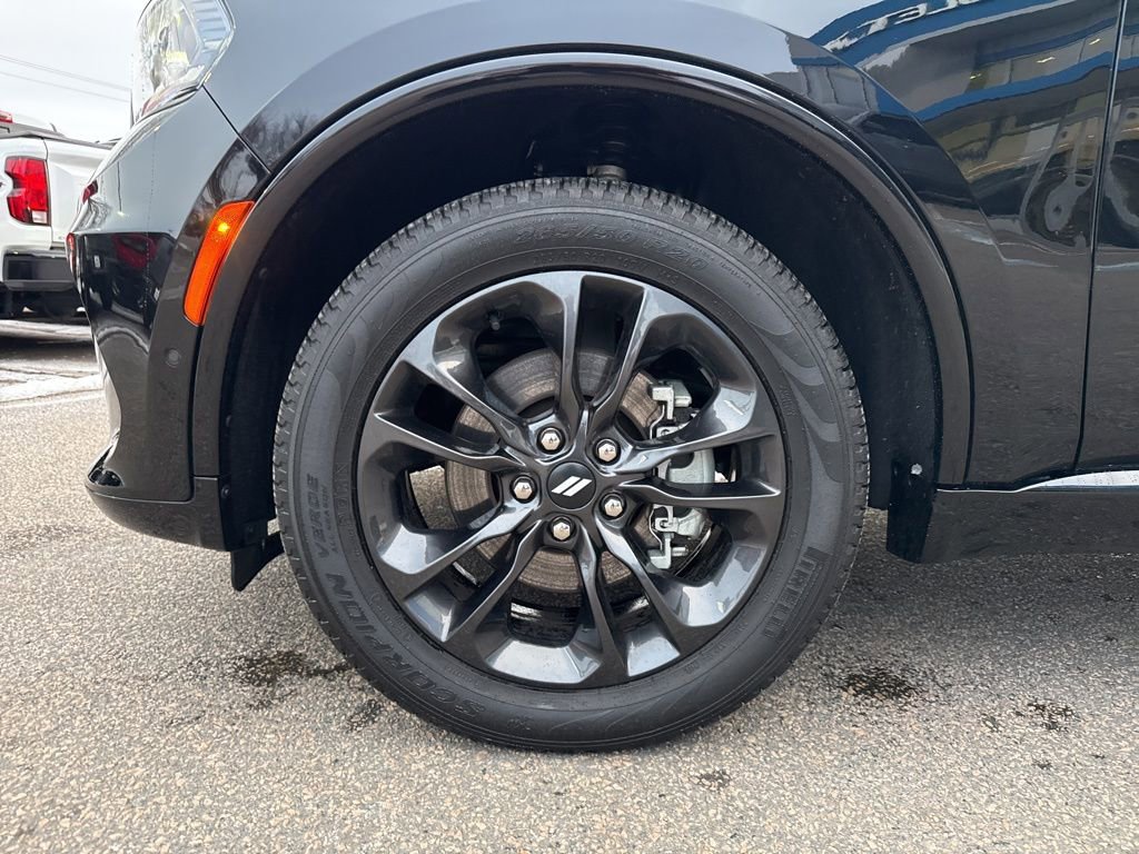 Used 2025 Dodge Durango GT image 9