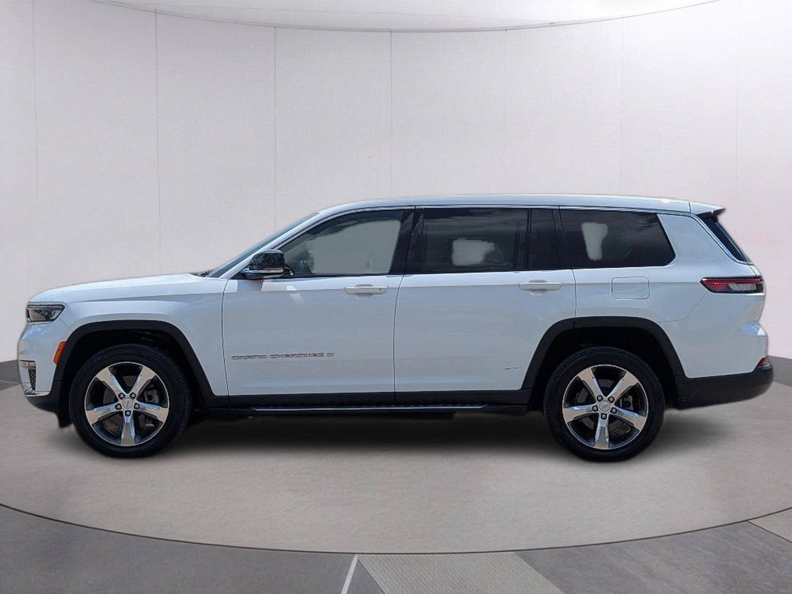 Used 2021 Jeep Grand Cherokee L Limited AWD/4WD image 2