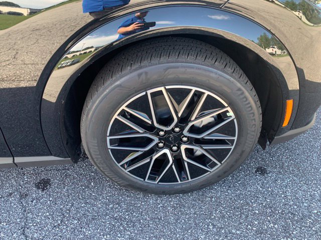 New 2026 Ford Mustang Mach-E Premium RWD image 41