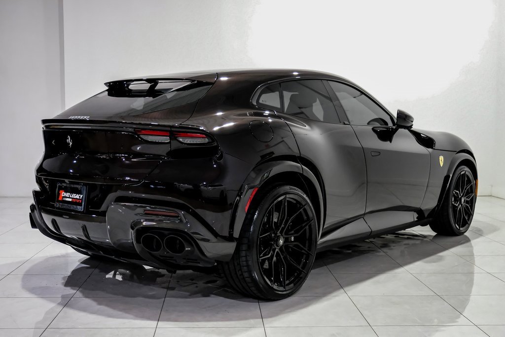 Used 2024 Ferrari Purosangue image 4