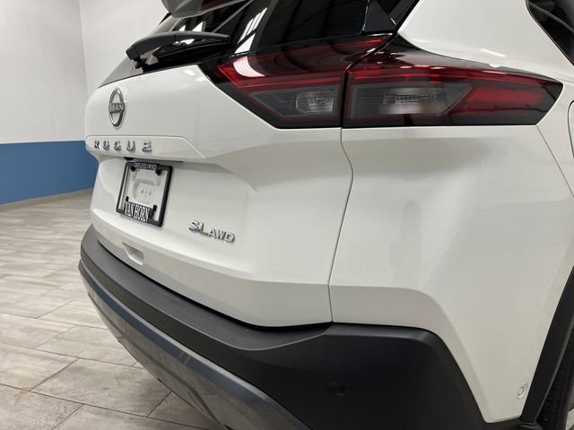 Used 2023 Nissan Rogue SL w/ SL Premium Package image 34