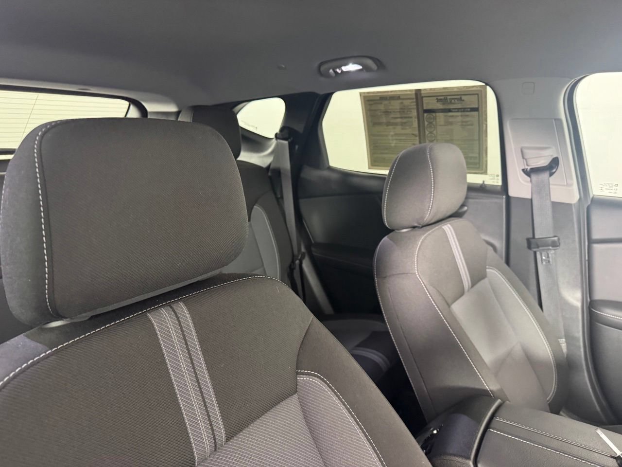 Used 2024 Chevrolet Blazer LT w/ Convenience Package FWD image 34