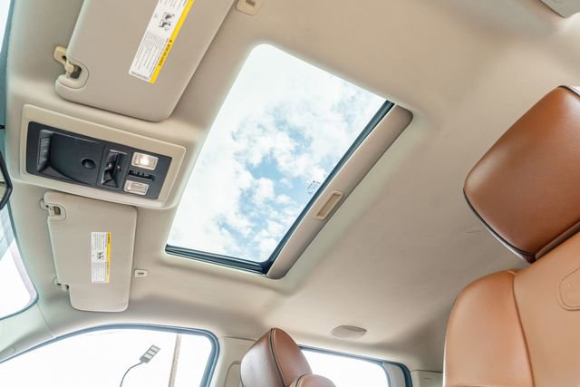 Used 2017 RAM 3500 Laramie Longhorn image 20