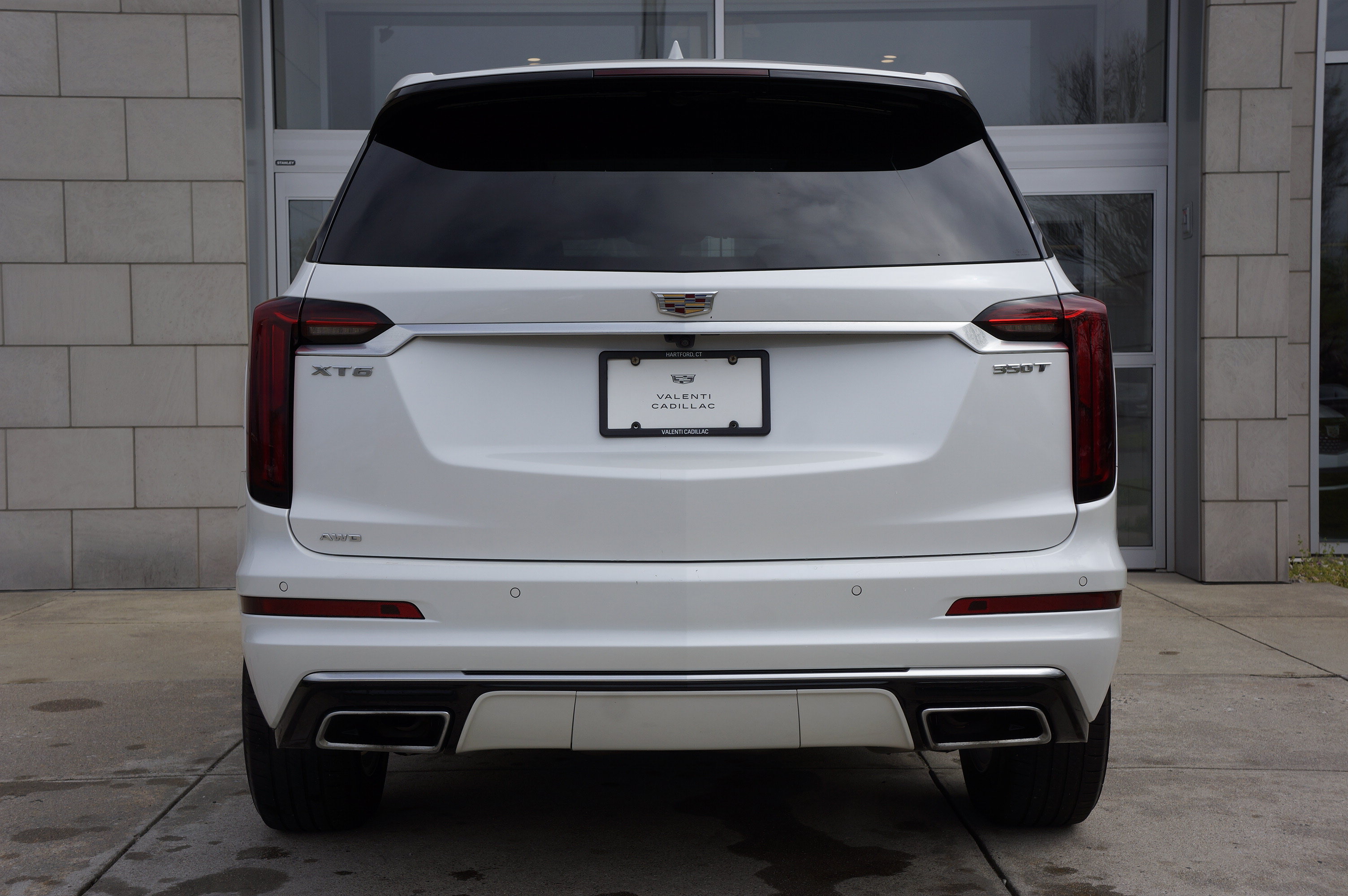 Used 2025 Cadillac XT6 Luxury AWD/4WD image 7