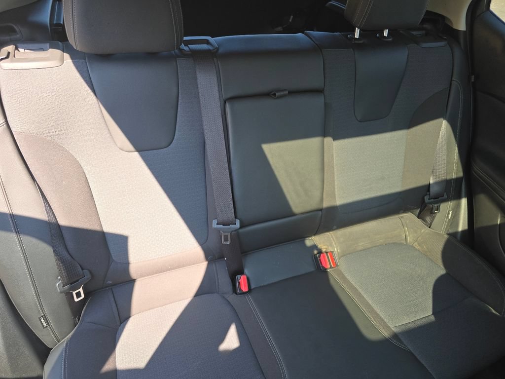 Used 2020 Buick Encore GX Select w/ Experience Buick Package AWD/4WD image 27