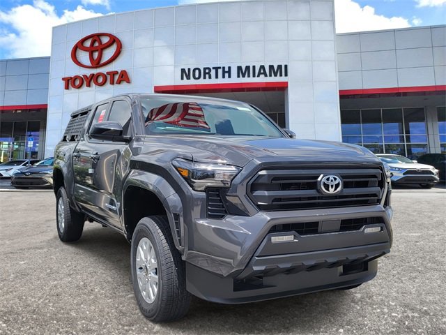 New 2025 Toyota Tacoma SR5