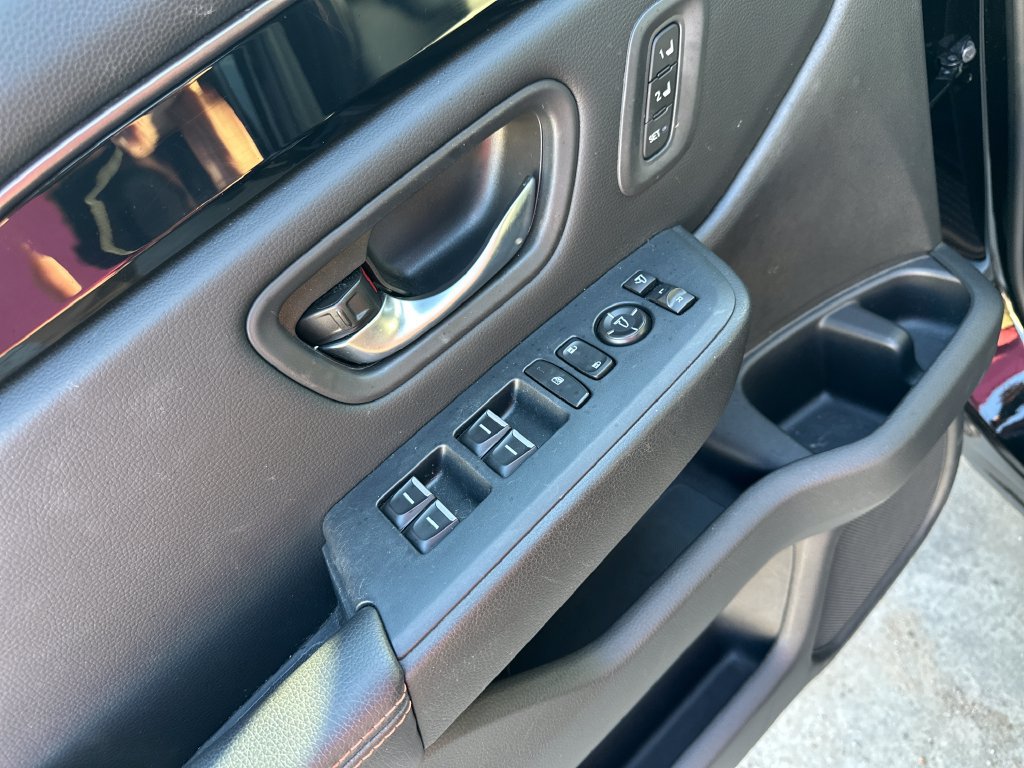 Used 2024 Honda Pilot TrailSport image 11