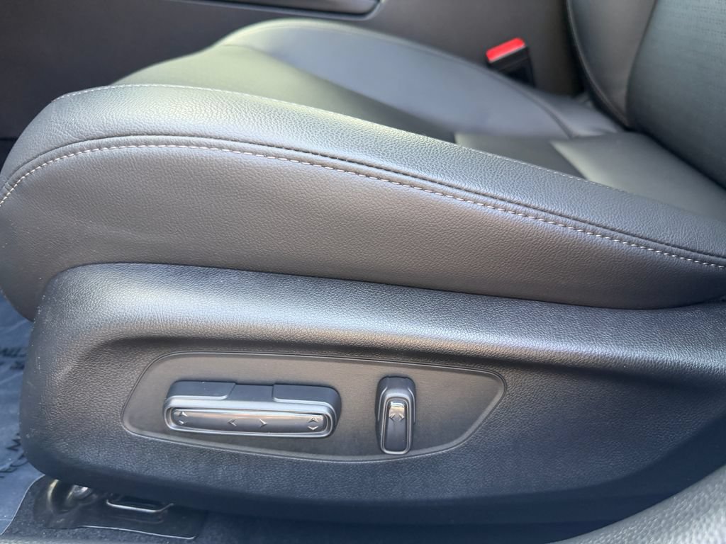 Used 2024 Honda Civic Touring image 17