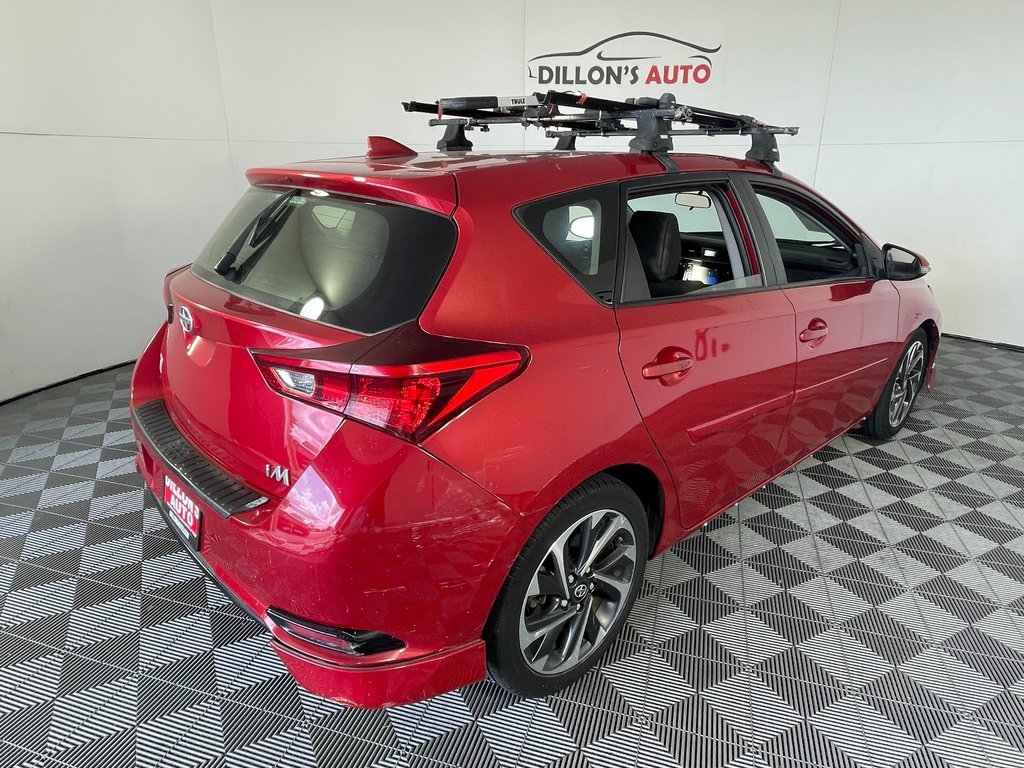 Used 2016 Scion iM Base image 8