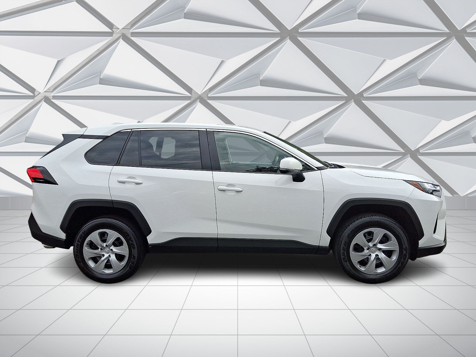 Used 2023 Toyota RAV4 LE AWD/4WD image 12