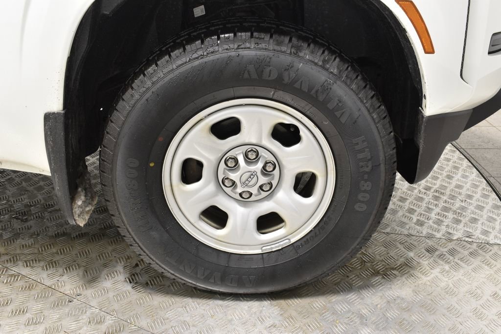 Used 2024 Nissan Frontier S w/ Technology Package image 38